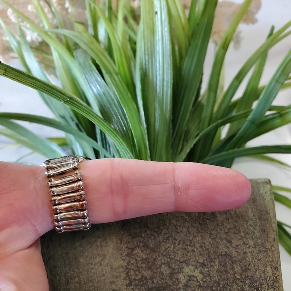 Antique Silver Tone Adjustable Band Ring with Purple Stones 💥3 for $24💥 - Picture 14 of 15